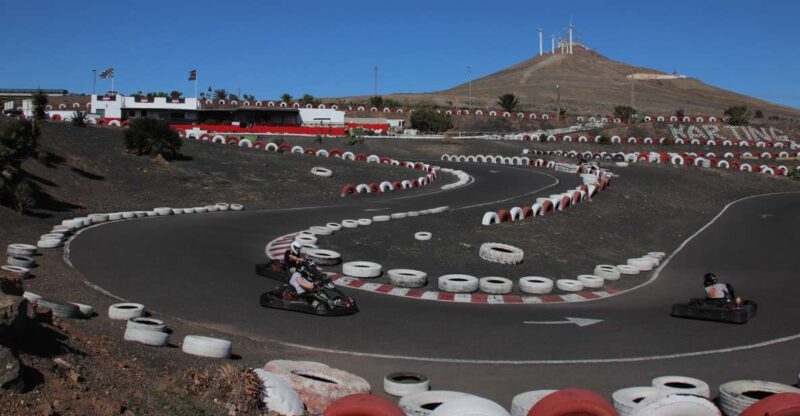 San Bartolome: Karting Sessions In 200cc Biz Karts - Exciting Karting in San Bartolome with 200cc Honda Karts