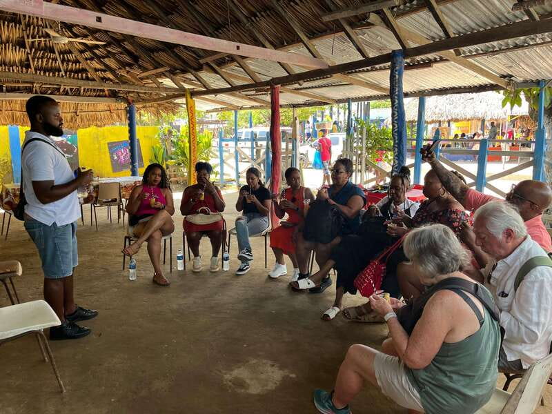 San Basilio de Palenque tours dance show, lunch & pick up. - Traditional Dance Show at Casa de la Cultura