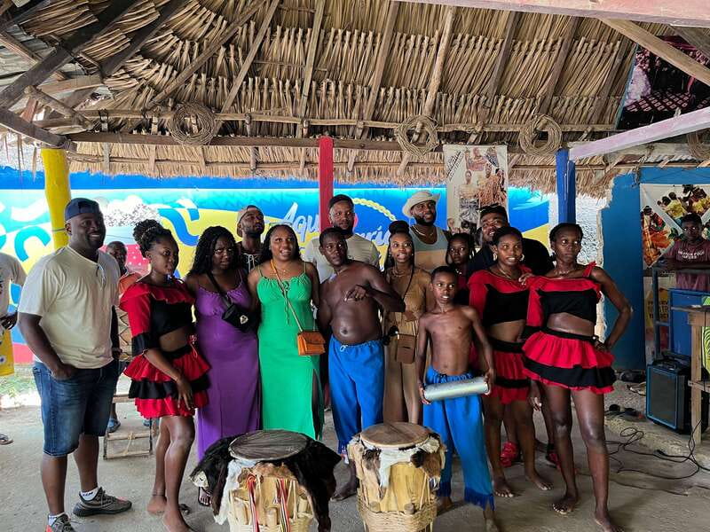 San Basilio de Palenque tours dance show, lunch & pick up. - Monumento A Kid Pambele and Community Photo Stops