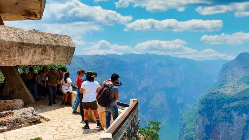 San Cristóbal: Canyon, Viewpoints & Chiapa de Corzo Tour - Starting Point and Transportation Details