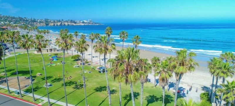 San Diego Beach Yoga Experience - Optional Lavender Essential Oil Massage at the Sessions End