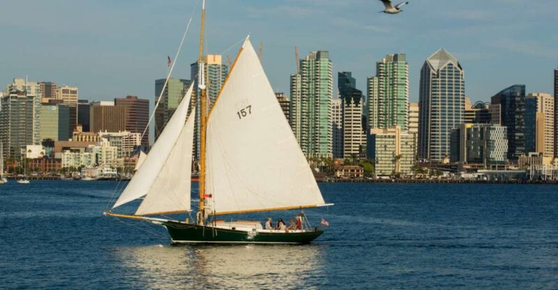 San Diego: Classic Yacht Sailing Experience - Key Points