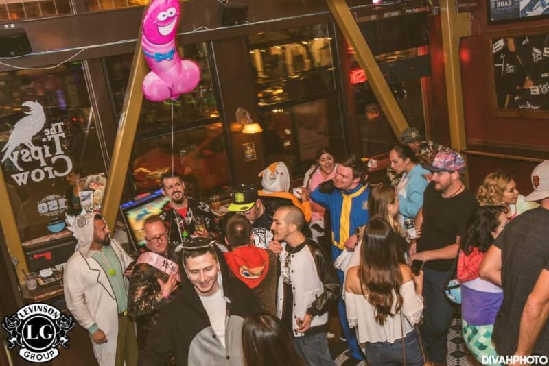 San Diego: Downtown Bar Crawl Party Pass - Experience the Best of Downtown San Diego Nightlife for Just $23