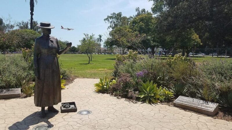 San Diego: Self-guided Bike Tour App - Audio + Written - Starting at a Self-guided Tour in San Diego’s Iconic Park