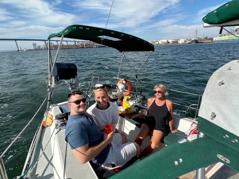 San Diego: Sunset and Day Sailing Excursion with Drinks - The Guide and Crew: Personalized Sailing with Experts