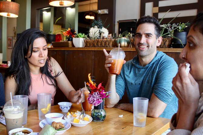 San Diego Vegan Food Tour - The Guide: Friendly, Knowledgeable, and Engaging