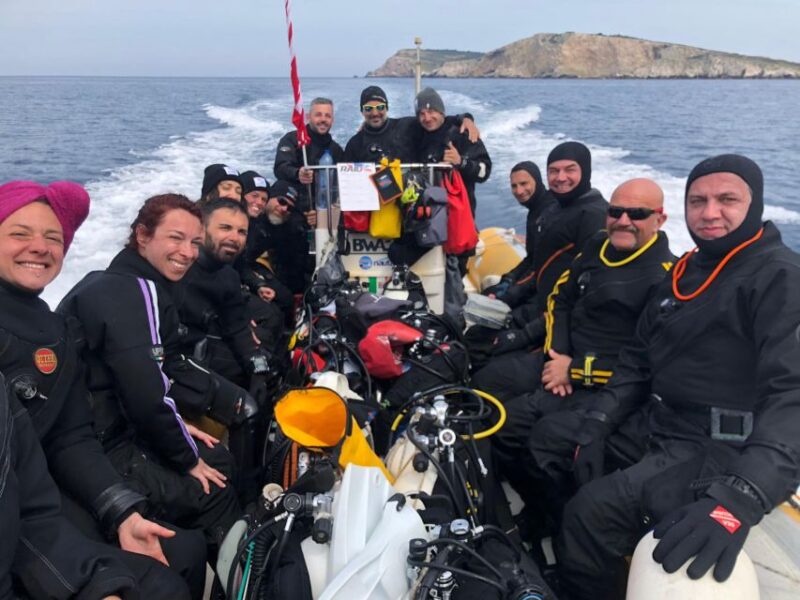 San Domino, Tremiti: try scuba, first diving experience - Who Should Consider This Experience?