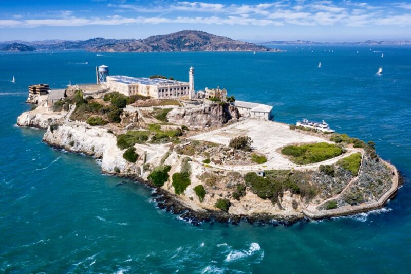 San Francisco: Alcatraz Island & 48-Hour Hop-On Hop-Off Tour - Logistics and Meeting Point: Fisherman’s Wharf