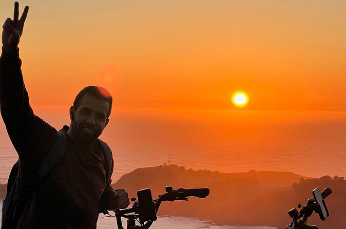 San Francisco by Electric Bike - Exploring the Vibrant Neighborhood of Haight-Ashbury