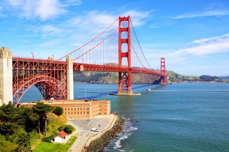 San Francisco Downtown Walking Tour with Cruise Tickets - Starting Point Near Hyde Street Cable Cars for a Classic San Francisco Experience