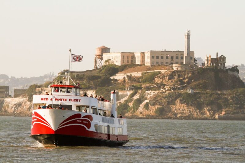 San Francisco: Golden Gate Bay Cruise (1-hour) - Under the Golden Gate and Past Alcatraz
