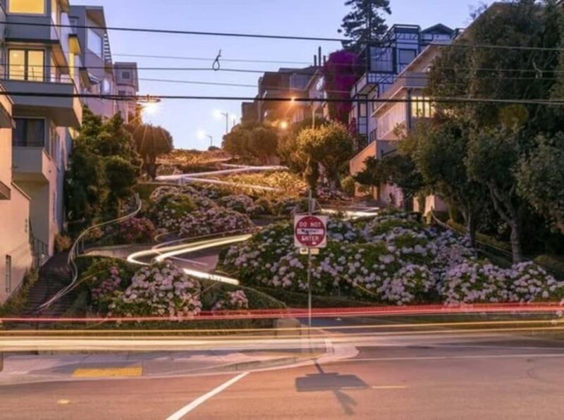 San Francisco : Highlights Private Walking Tour With A Guide - Practical Details and Accessibility