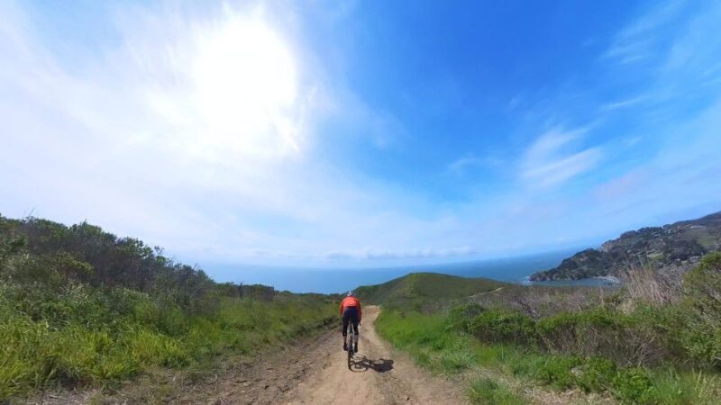 San Francisco: Marin Headlands Gravel Biking Tour +GG Bridge - Logistics and Group Size