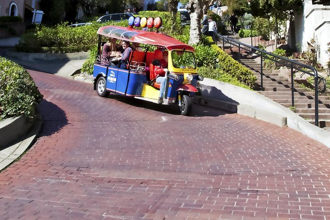 San Francisco Private Group City Tour 2.5 Hours - Lucky Tuk Tuk - Unique Visit to the Yoda Fountain in The Presidio