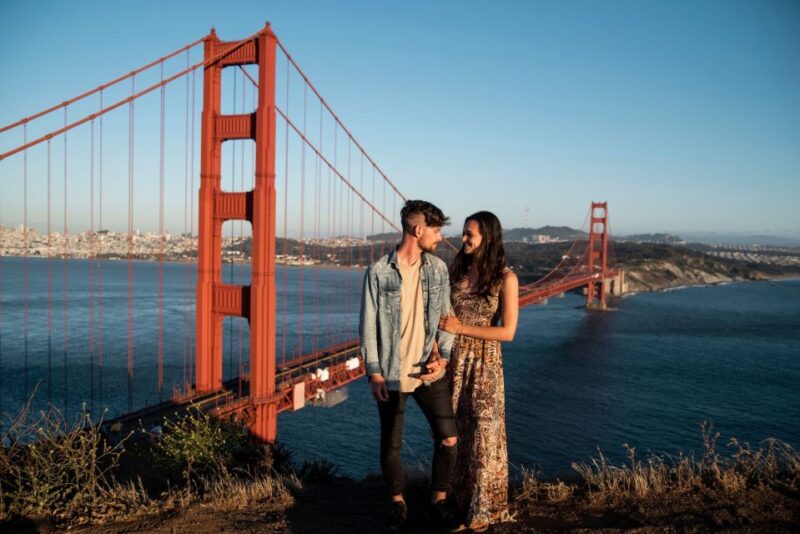 San Francisco: Professional photoshoot at Golden Gate Bridge - The Scenic Golden Gate Bridge as Your Backdrop