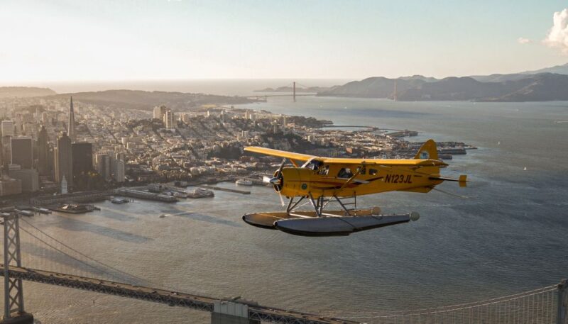 San Francisco: Seaplane Flight with Champagne - Soaring Over the Golden Gate Bridge and Beyond
