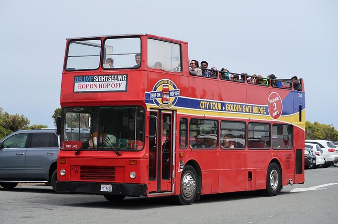 San Francisco: Shared Deluxe Bus sightseeing Tour with 20 Stops - Practical Logistics and Accessibility