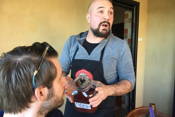 San Gimignano, Saffron and Vernaccia Wine from Florence - Guided Insight with a Food-Expert Guide