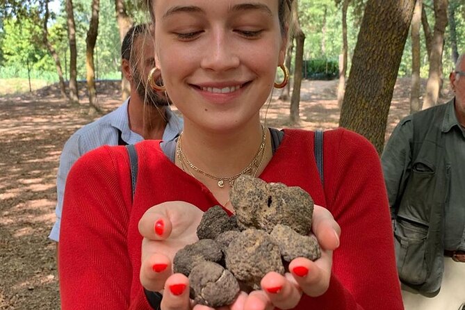 San Gimignano Truffle Hunt & Truffle Cooking Class - Discover the San Gimignano Truffle Hunt & Cooking Class Experience
