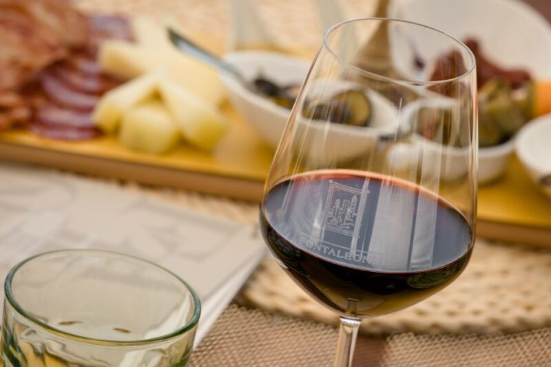 San Gimignano: Winery Tour with Wine Tasting and Lunch - Key Points