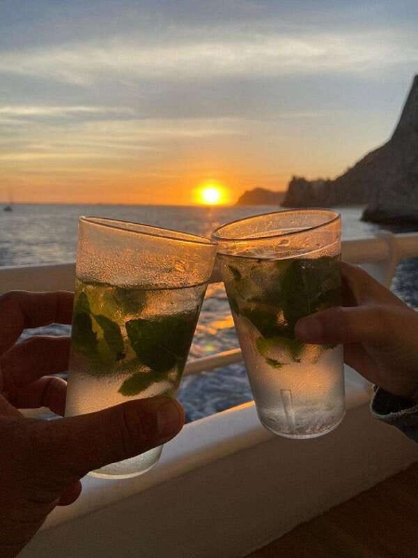 San José del Cabo: Private Sunset Cruise - Key Points