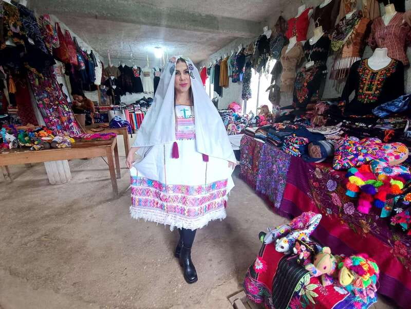 San Juan Chamula & Zinacantan Indigenous Villages Tour - Food and Local Liquor: What’s Included