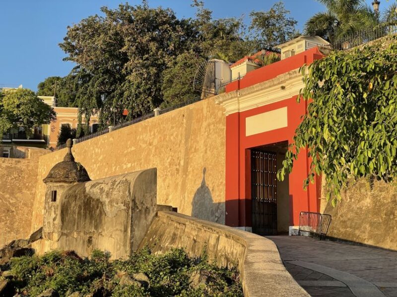 San Juan: Old Town Sunset Walking Tour - Starting at Plaza Colón and Exploring Old San Juan’s Heart