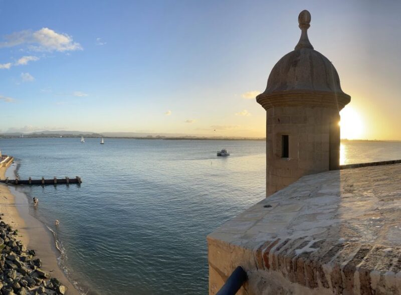 San Juan: Old Town Sunset Walking Tour - Passing Iconic Sites: La Fortaleza, San Juan Cathedral, and More