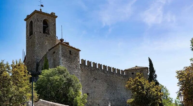 San Marino: 2-Hour Private Guided Walking and Titanus Museum - Starting at Porta San Francesco: The Gateway to San Marinos Heritage
