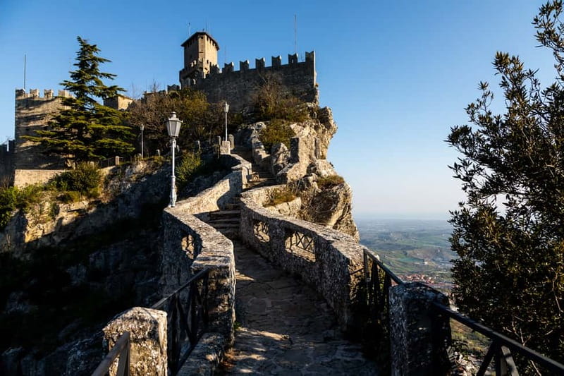 San Marino: Private City Tour + Wonder Welcome KIT - Exploring San Marino’s Old Town with a Private Guide