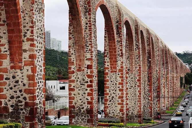 San Miguel de Allende & Queretaro Tour from Mexico City - The Experience of a Guided Day in Mexico’s Colonial Heartlands