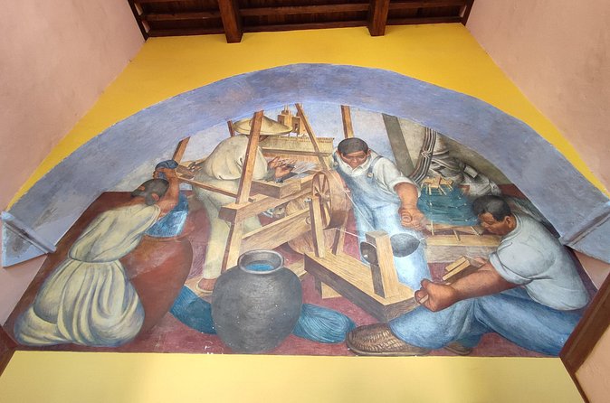 San Miguel de Allende Walking Tour - Visiting Bellas Artes and Murals by Local Artists