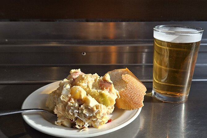 San Sebastian Centro Neighborhood Pintxos & Wine Tour - Food and Drinks Included