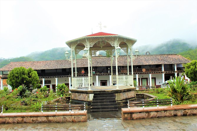 San Sebastian del Oeste Tour - The Guide’s Role in Enhancing the Tour