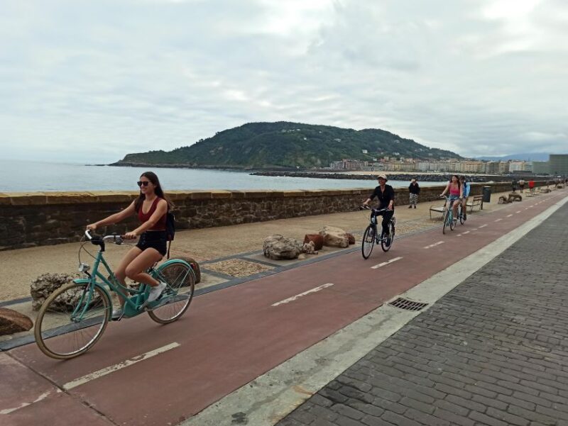 San Sebastián: Discover San Sebastian on a Bike - Practical Details and Group Size