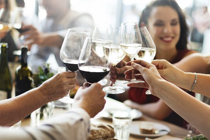 San Sebastian Food Tour: Pintxos, Drinks, and Tapas with a Local - Accessibility and Group Size