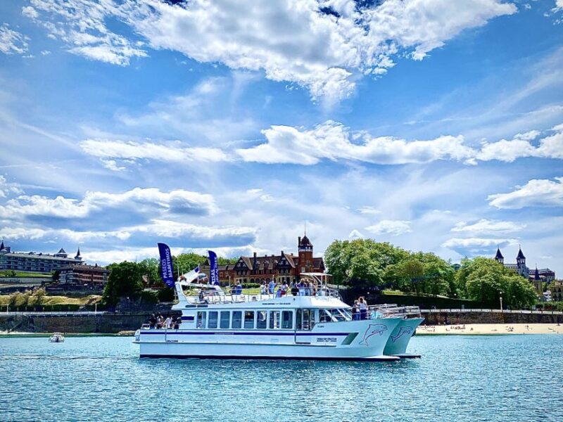 San Sebastian: Panoramic Catamaran Tour of the Bay and Coast - What Makes This Tour Stand Out