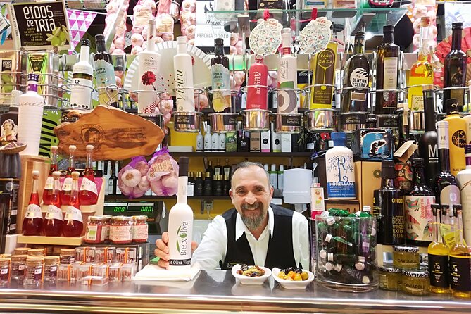 San Sebastian Pintxo Food, Wine & Market Foodie Tour(Small Group) - Starting Point at La Bretxa Market