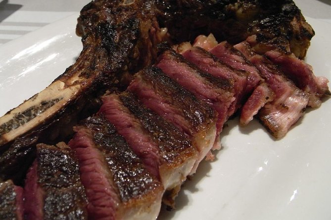 San Sebastián Private Food-Historical tour & meal at a Gastronomy Club - Key Points