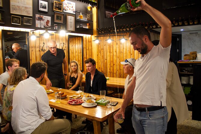 San Sebastian Walking Food Tour With Secret Food Tours - Sampling the Best of Basque Cuisine at Pintxos Bars