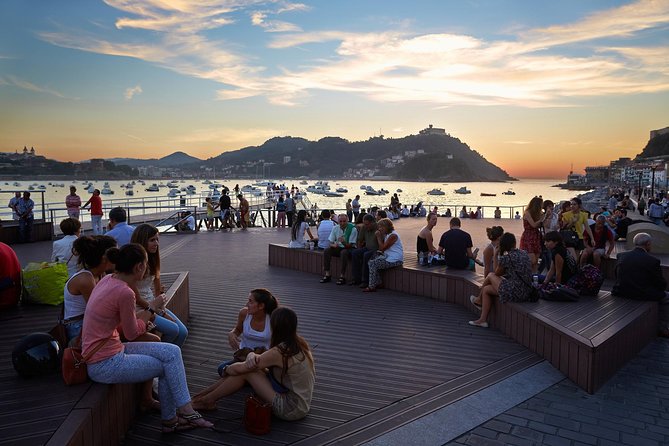 San Sebastian Walking Tour with Pintxo and Drink - Culinary Highlights and Local Flavor