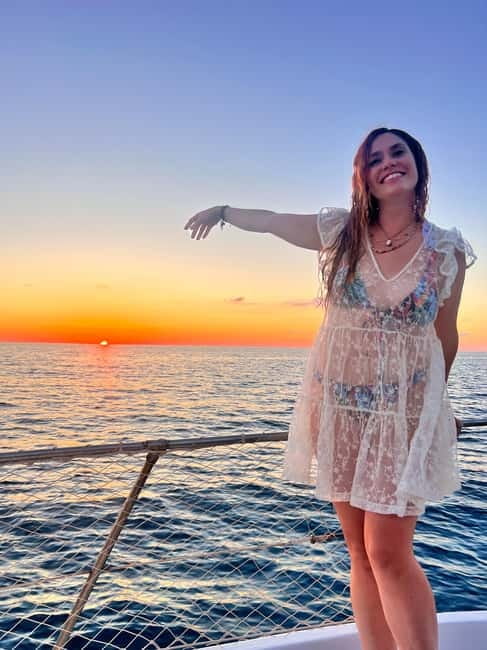 San Vito lo Capo: Golden Hour Snorkel & Aperitif Tour - Swimming and Relaxing Under the Stars