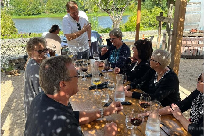 Sancerre Small Group Wine Day Trip with Wine Tastings and Lunch - Tasting Wines from Pouilly-Fumé and Menetou Salon