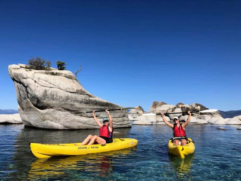 Sand Harbor Kayak Tour in Lake Tahoe - Enjoying a Beachside Lunch in a Quiet Cove