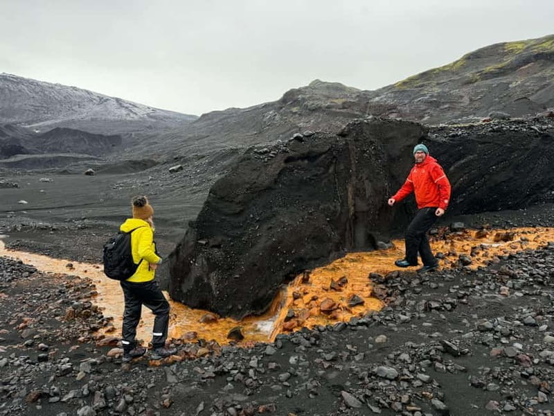 Sandfellsjökull: Glacier Mapping Expedition - Sandfellsjökull: A Unique Climate Science Adventure
