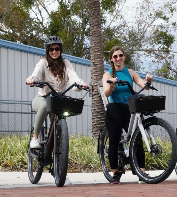 Sanford: E-Bike Rental with Helmet and Lock - Discover Historic Homes in Sanford’s Residential Districts