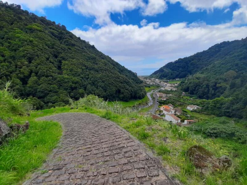 Sanguinho Hike & Furnas Hot Springs Experience - From Ponta Delgada to the Sanguinho Trail