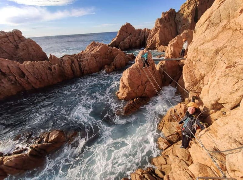 Sant Feliu de Guíxols: Guided tour of the Cala del Molí Via Ferrata - Discover the Unique Cala del Molí Via Ferrata in Sant Feliu de Guíxols