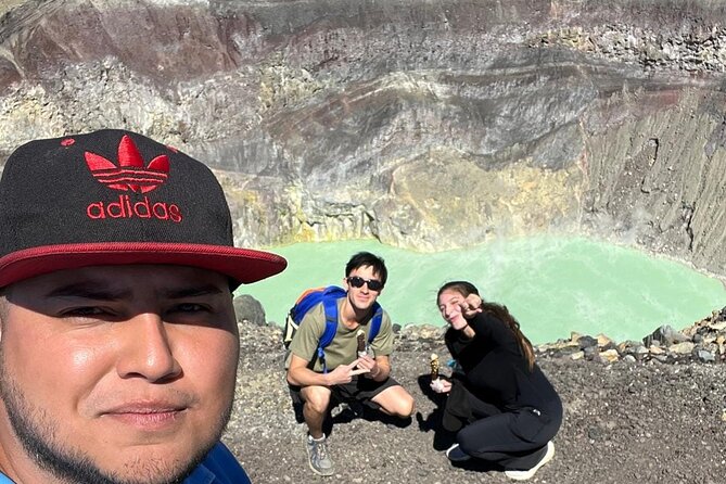 Santa Ana Volcano Hike with a Sulphur Lake and Coatepeque Lake - What to Wear and Bring for the Hike