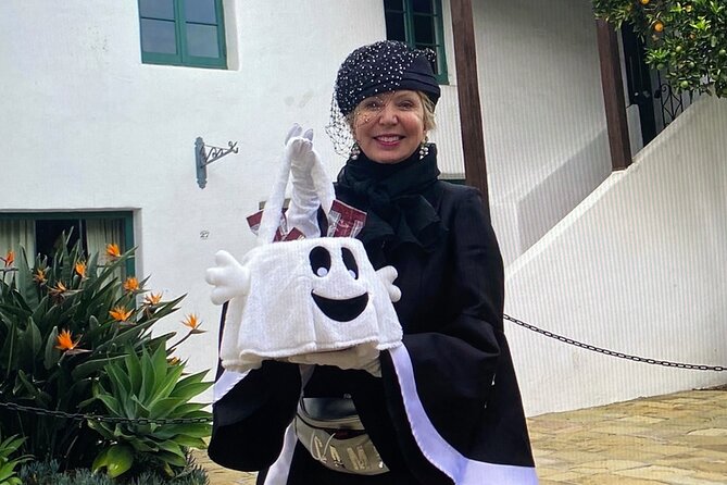 Santa Barbara Ghost Tours "Dead of the Night" History, Mystery! - The Guide’s Role in Creating a Spooky Atmosphere